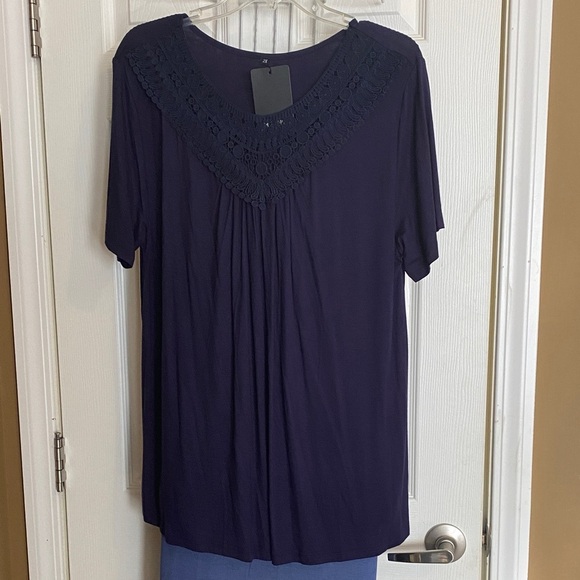 Folunsi Tops - NWT Folunsi Chic Navy Women's Blouse with Lace Detail
